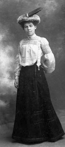 Jeanie Helen Love