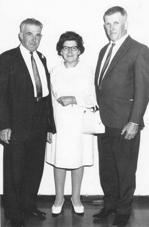 John (Jack), Roslyn and Rex, abt 1970